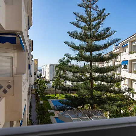 Getaway In San Pedro For 4 *